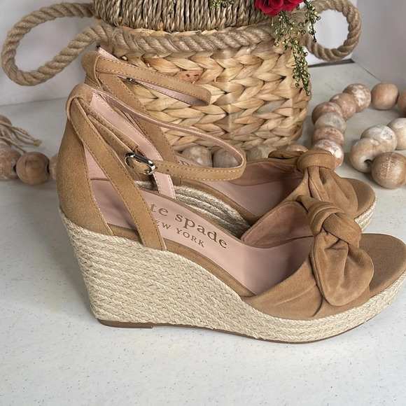 Kate Spade New York Tianna Platform Wedges Sz 9.5 Medium Biscotti - Picture 7 of 12